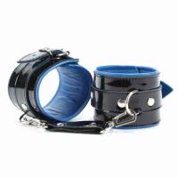 Кожаные наручники черно-синего цвета BA51032